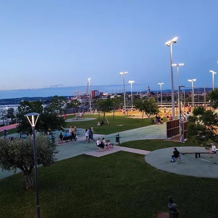 Apartma-studio Barbara Διαμέρισμα *