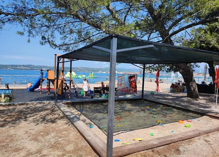 Apartma-studio Barbara アパート コペル